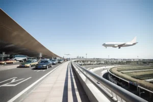 Volo cancellato- cosa fare e quando spetta il risarcimento